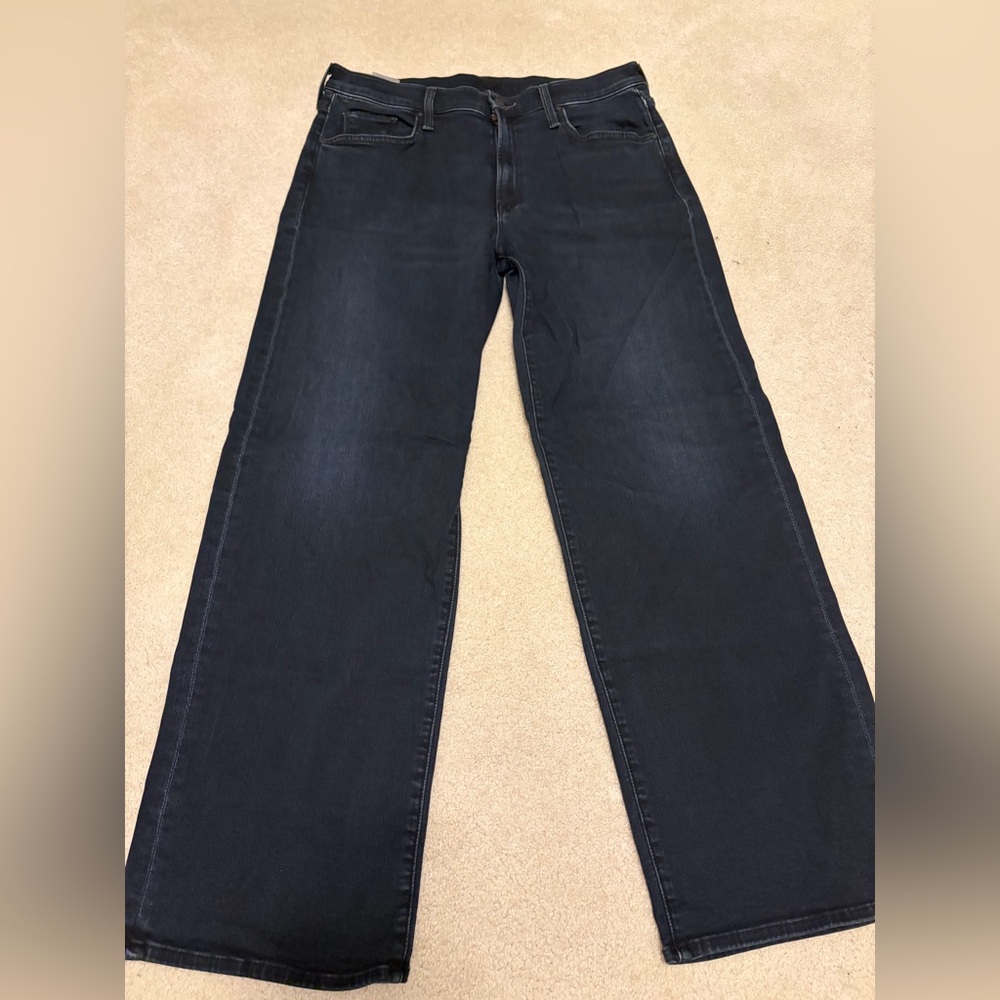 Mother the Mid Rise Rambler Zip Ankle in Night in Venice